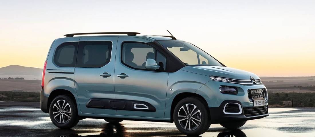 Citroen Berlingo: dimensioni, interni, motori, prezzi e