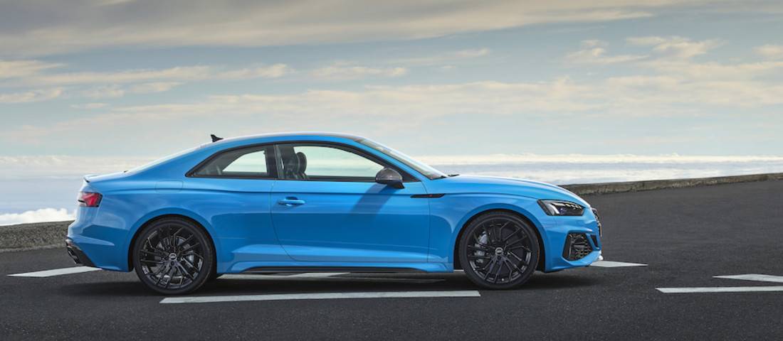 audi-rs5-l-06-1100
