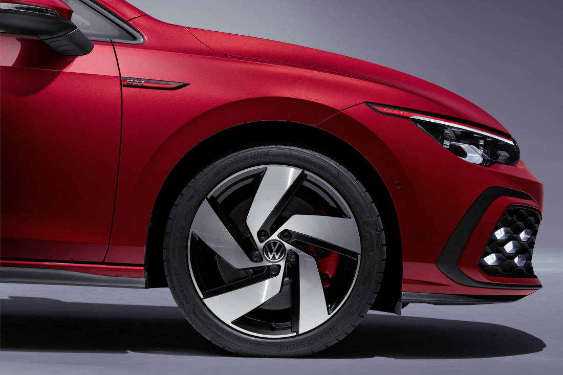 5ff7UejSItQZ81W3RYE2HJ-2e1280b737f0c946fe563120c387032f-Golf_GTI_-_Assetto-1100 Golf GTI, GTE e GTD 2020: ecco l'ottava generazione dell’icona Volkswagen Motori Auto