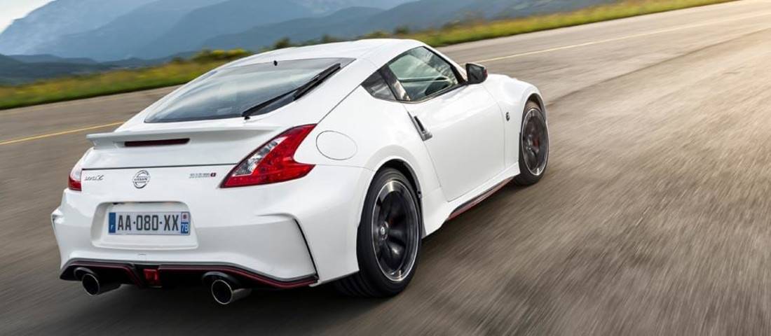 nissan-370z-l-01-1100