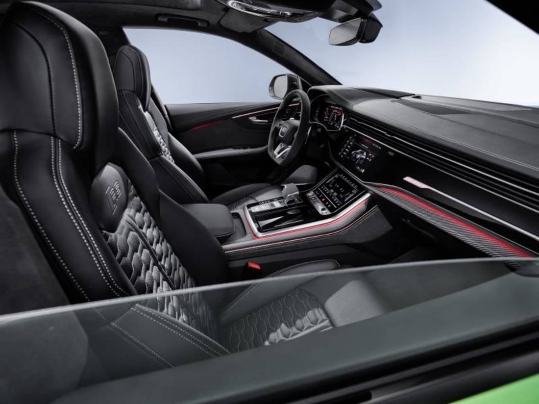 Nuova Audi RS Q8 è il top di gamma della famiglia Q. AutoScout24