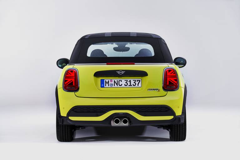 MINI Cabrio 2021 - retro