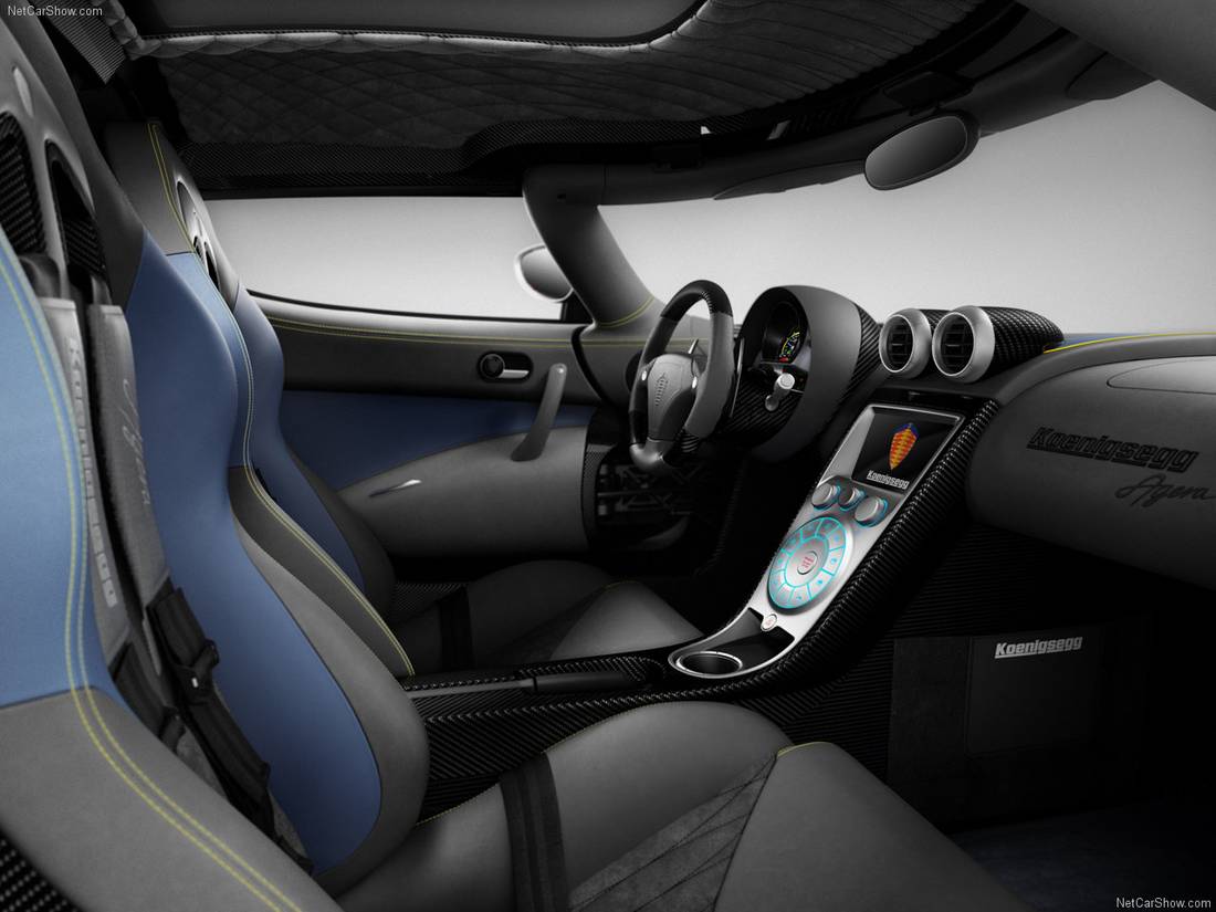 koenigsegg-agera-interieur