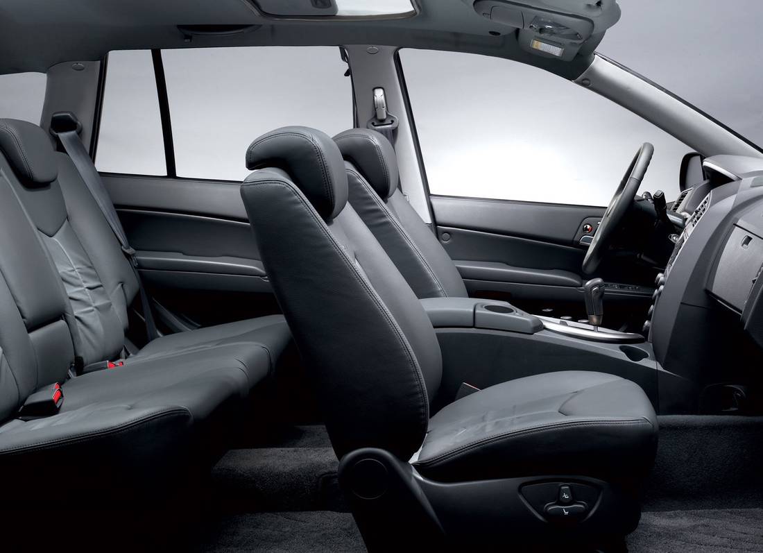 ssangyong-kyron-seating