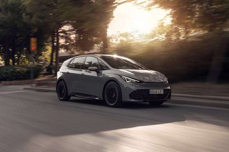 Cupra Born met private lease en subsidie? Hopelijk is grijs je lievelingskleur