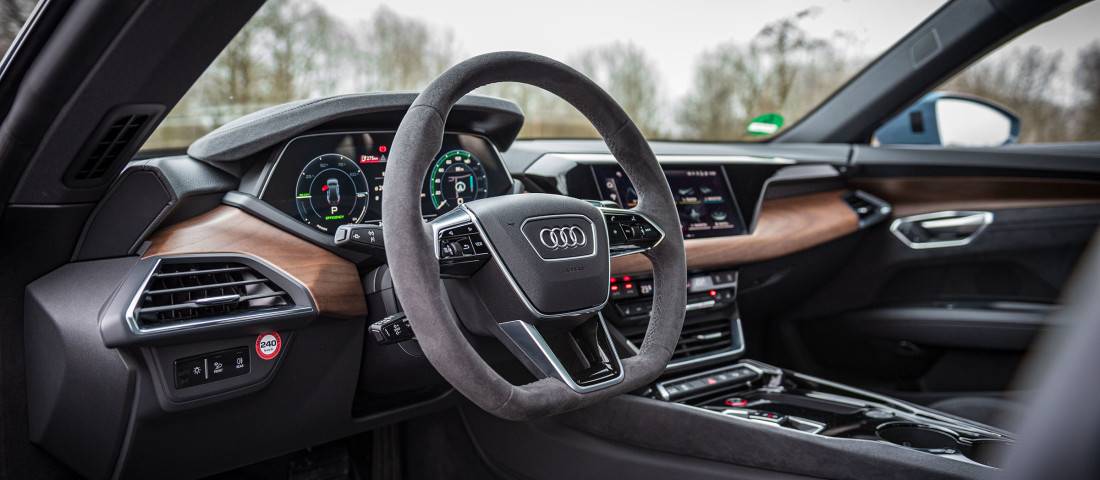 audi-e-tron-gt-interieur