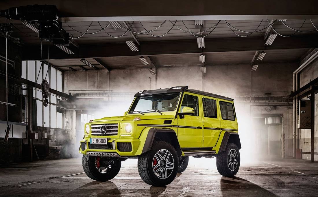 mercedes-benz-g500-front