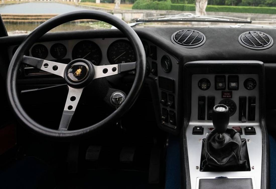 lamborghini-espada-interior