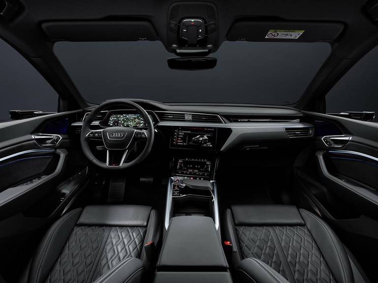 media-Audi SQ8 Sportback e-tron --- VGI U.O. Responsabile VA-5 Data di Creazione 23.05.2023 Classe 9.1 006