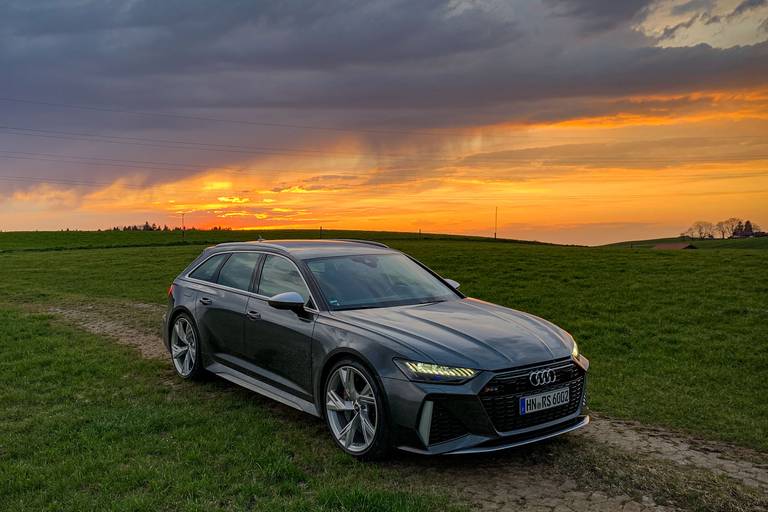  Ein Klassiker unter den Sportwagenmodellen wird von Audi in einer RS-Version angeboten: der RS6 Avant.