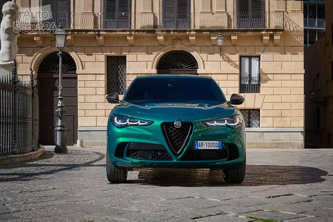 Alfa Romeo-Giulia-Stelvio-Q-100°anniversary-2023 (15)