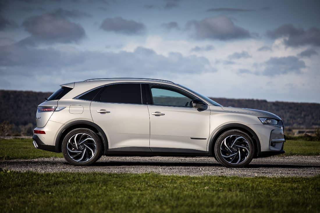 DS 7 CROSSBACK E-TENSE 4X4 2 1