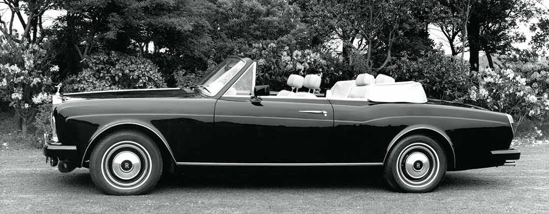 rolls-royce-corniche-side