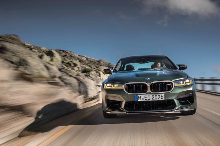 La nuova BMW M5 CS - frontale