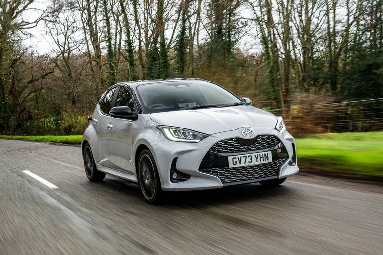 toyota yaris gr sport hybrid 537