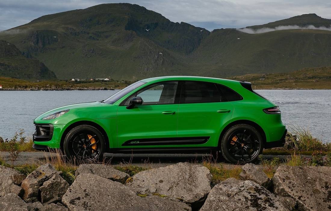 porsche-macan-gts-side