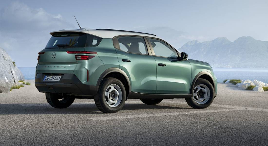 Opel Frontera achterkant