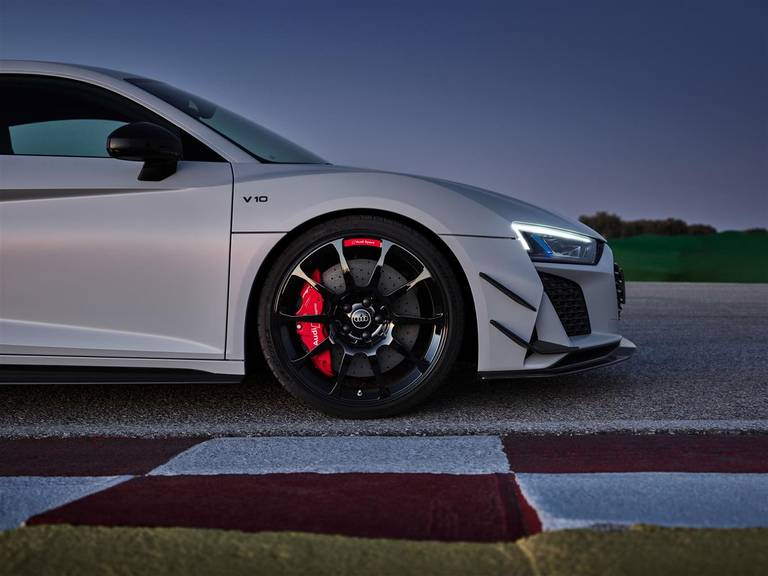 Audi R8 Coupé GT - autoscout24 - 01
