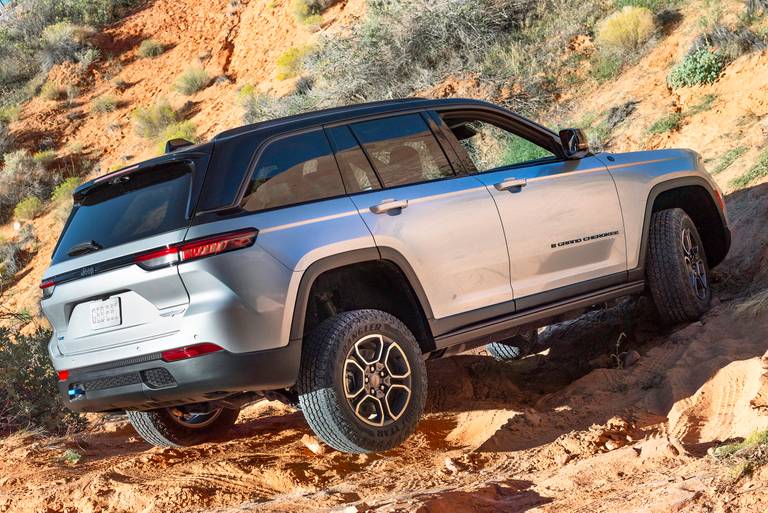 7 All-new 2022 Jeep® Grand Cherokee Trailhawk 4xe