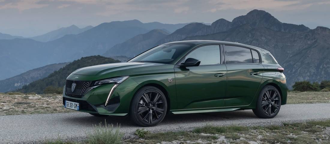 peugeot-308-2022-side-1100
