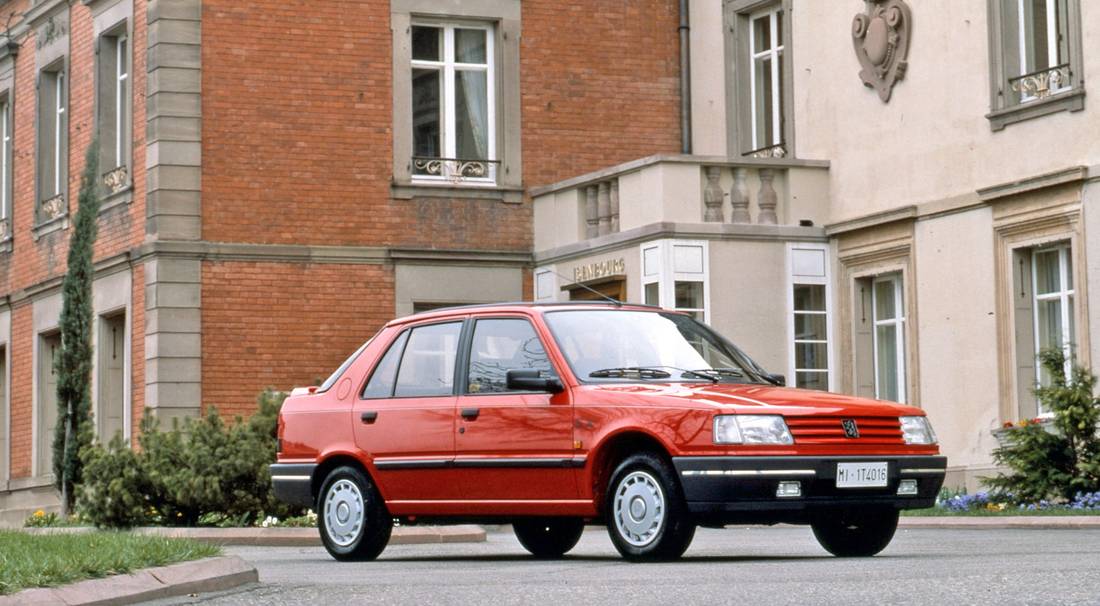 peugeot-309-overview