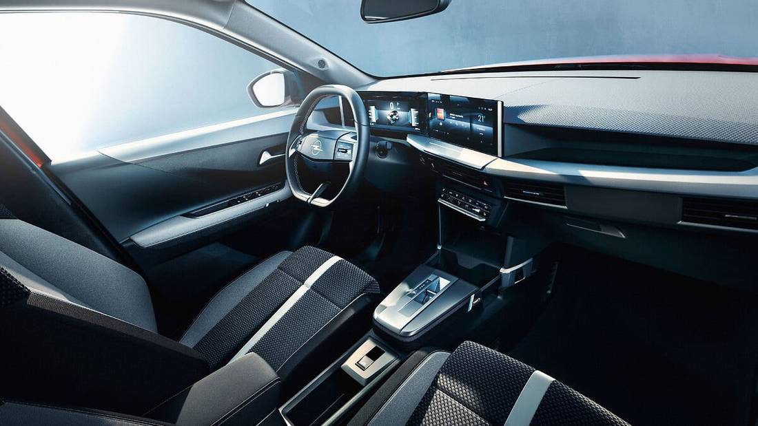 opel-frontera-2024-cockpit