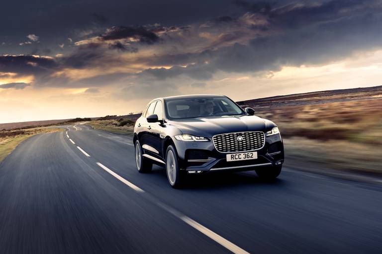 Jaguar F-Pace P400e (2023) dynamic, front view