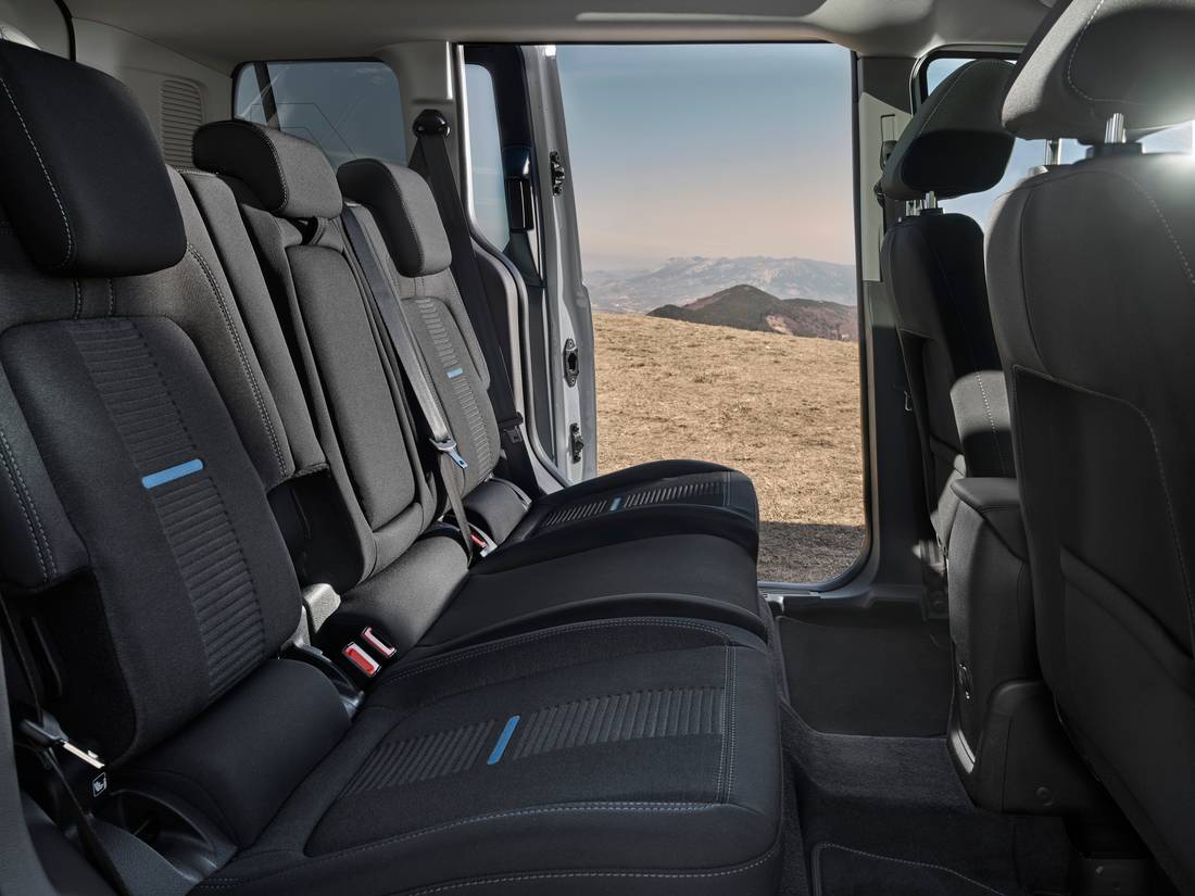 ford-tourneo-connect-seats