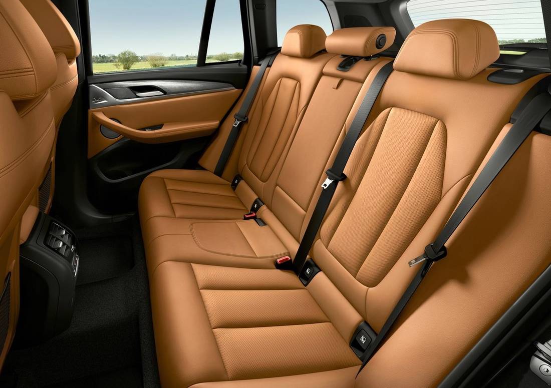 bmw-x3-seating