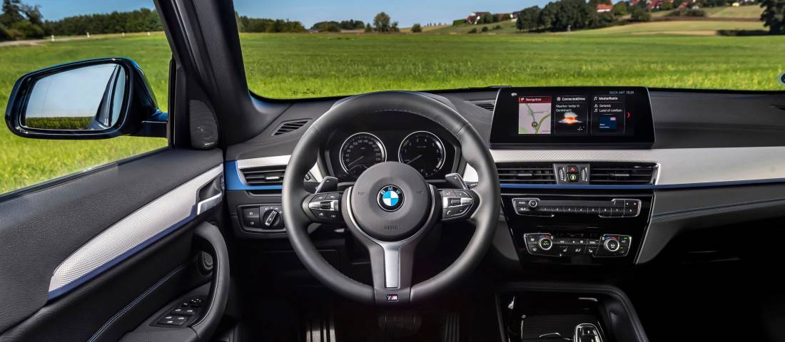 bmw-x1-xdrive25i-interieur