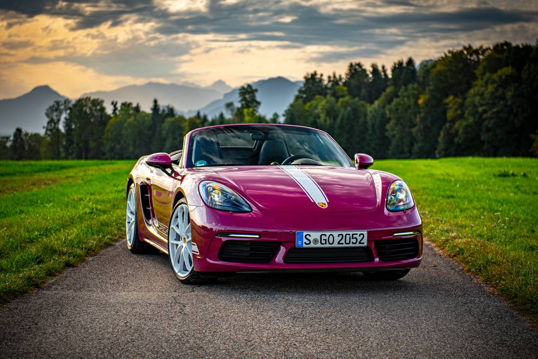 Porsche-718-Boxster-Style-Edition-Front