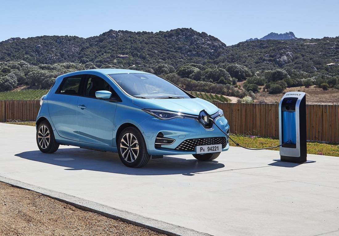 renault-zoe-side