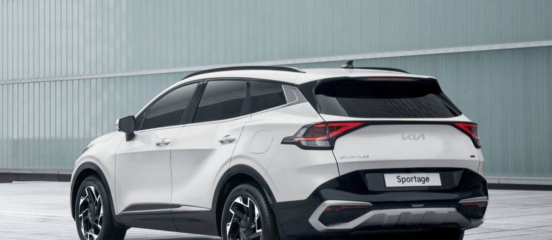 Kia-Sportage-2022-Rear-1100
