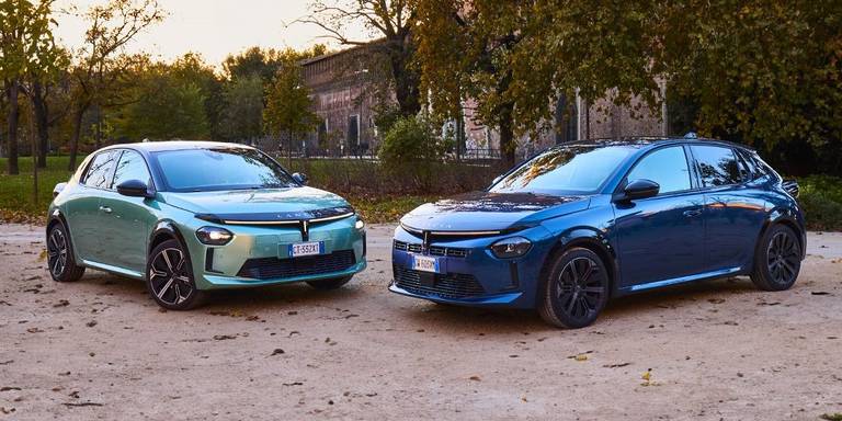 Lancia Ypsilon Ibrida con incentivi 2025