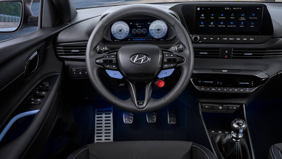 hyundai-i20-n-interior