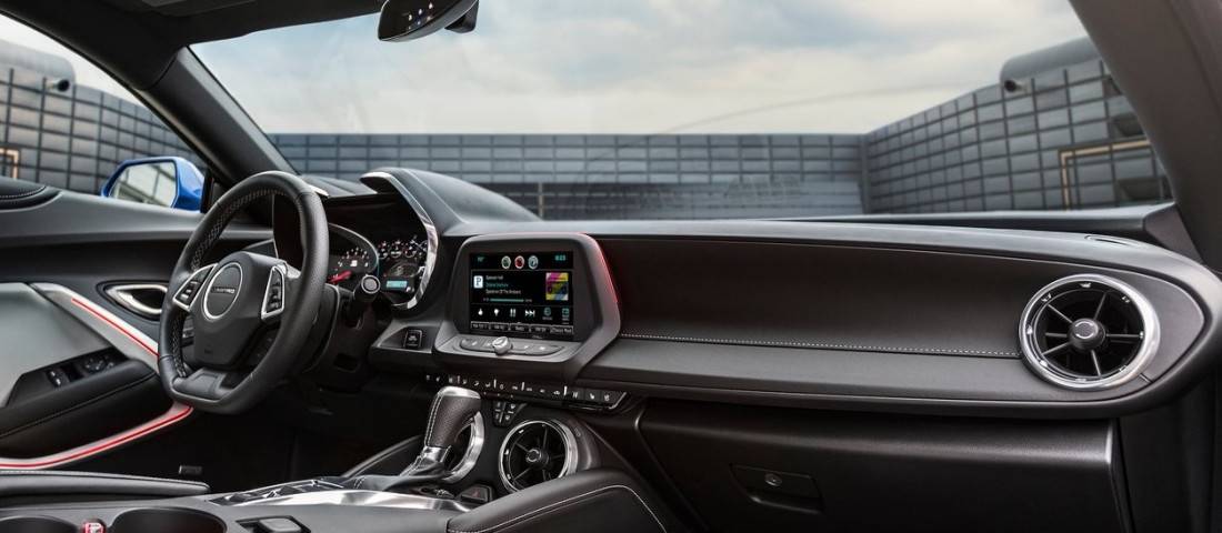 Chevrolet-Camaro-Interior