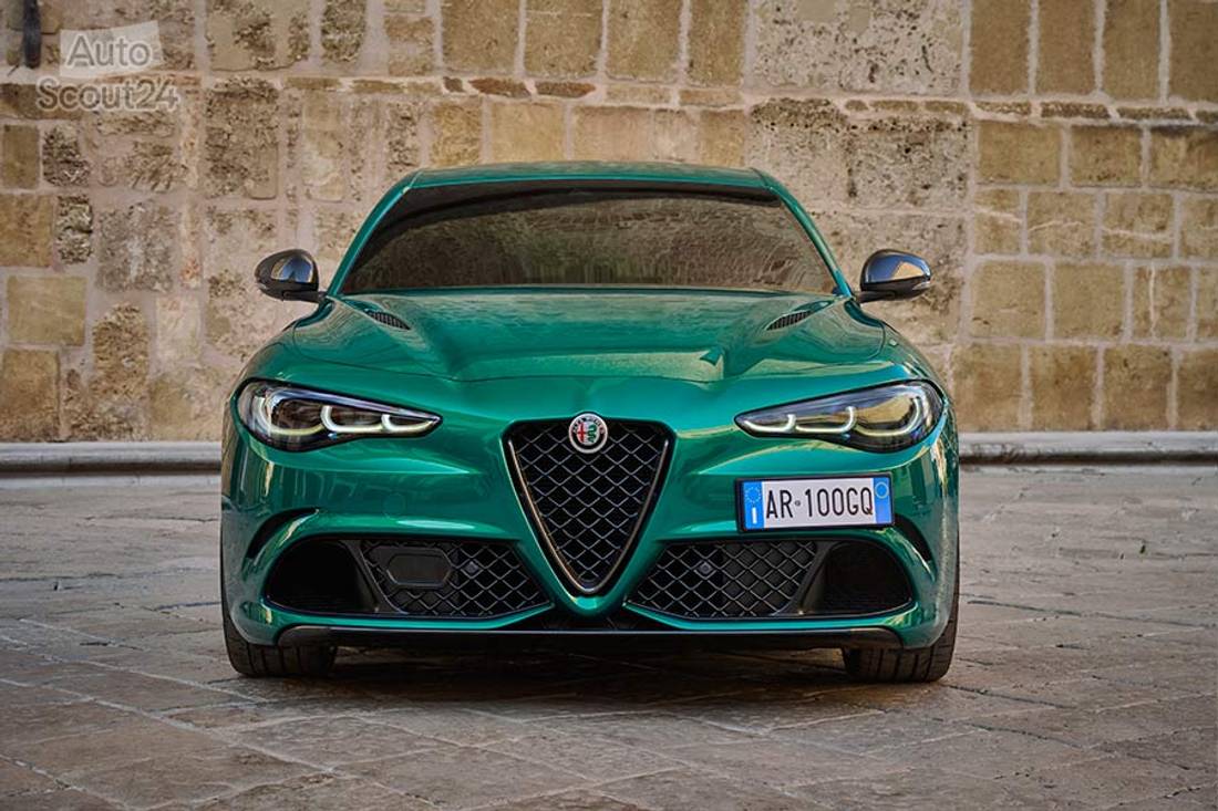 Alfa Romeo-Giulia-Stelvio-Q-100°anniversary-2023 (21)