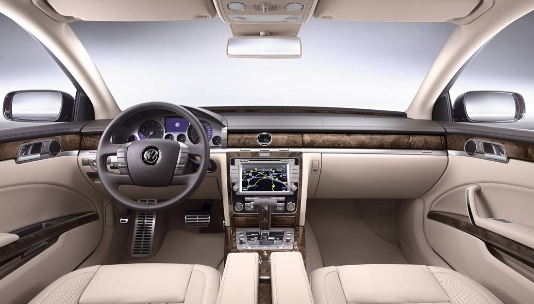 vw-phaeton-interior