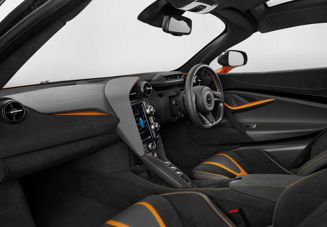 mclaren-720s-interieur