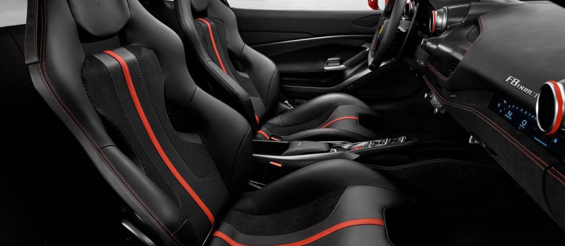 Ferrari-F8-Tributo-Seating