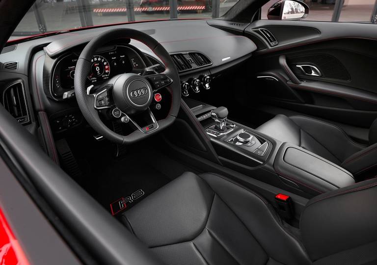 audi-r8-v10-rwd-interior