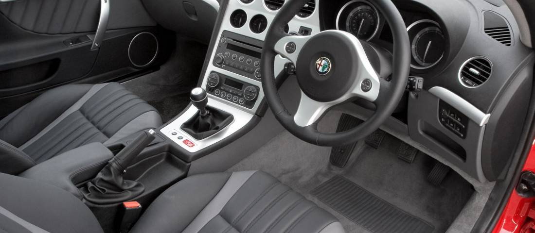 alfa-romeo-brera-interieur