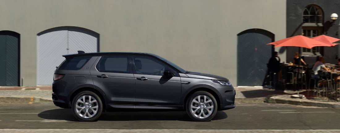 land-rover-discovery-sport-side