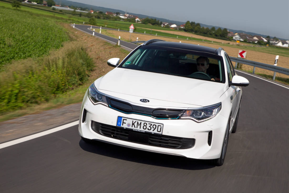 AS24 PHEV Kia Optima SW PHEV