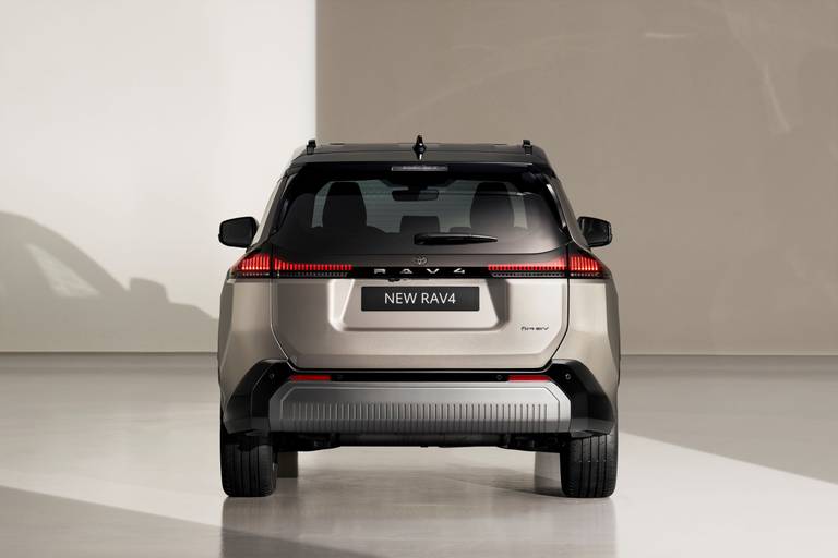2026-all-newrav4-static-011