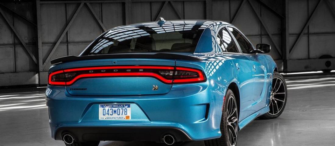 Dodge Charger: dimensioni, interni, motori, prezzi e concorrenti -  AutoScout24