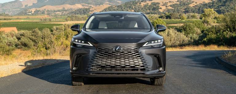 Nuovo Lexus RX, il SUV di lusso si rinnova 03