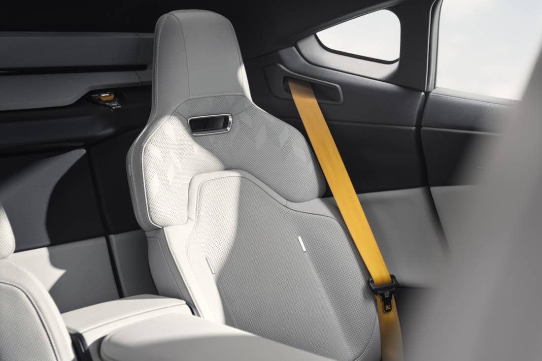 Polestar 5 interior trasero