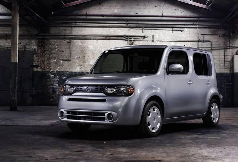 nissan-cube-front