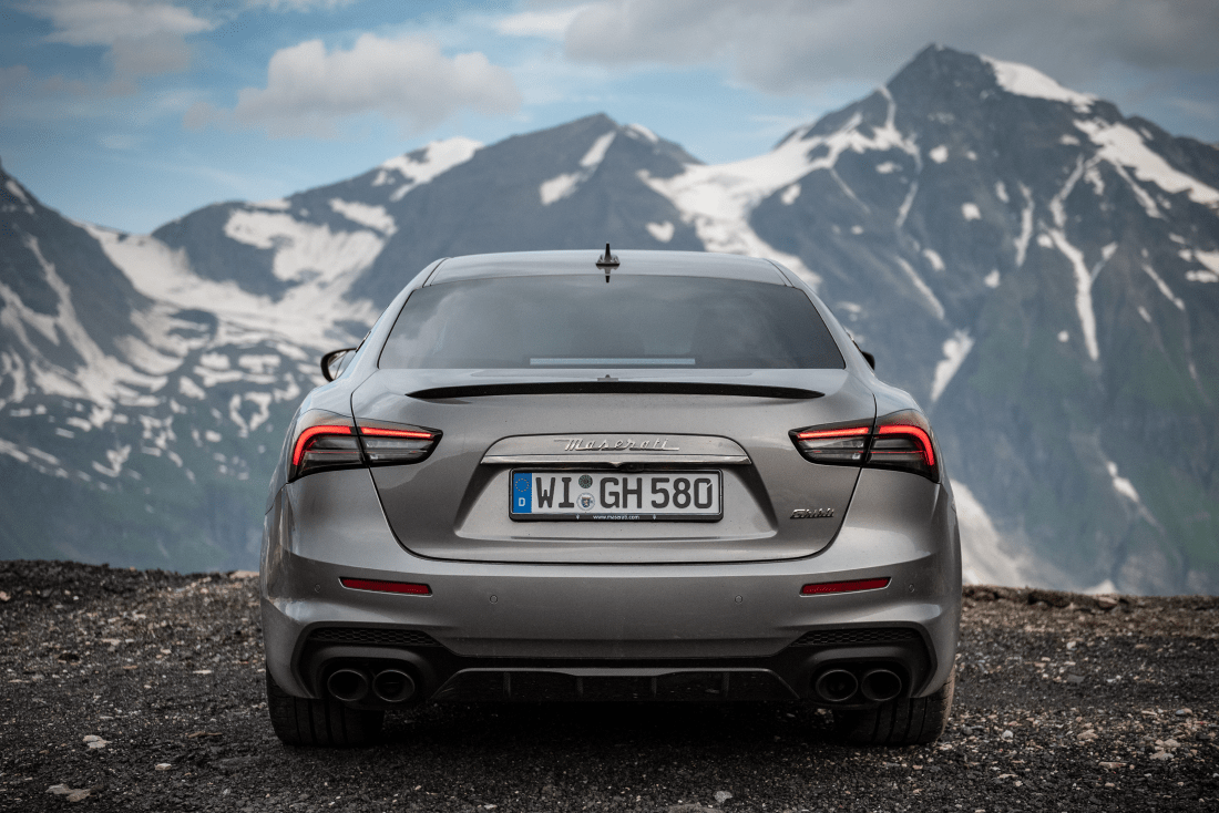Maserati-Ghibli-Trofeo-V8-Rear